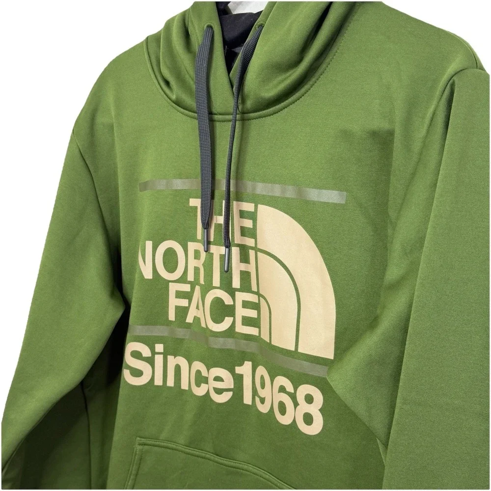 The North Face Men's Green Nylon Pullover‎ Hoodie Size M